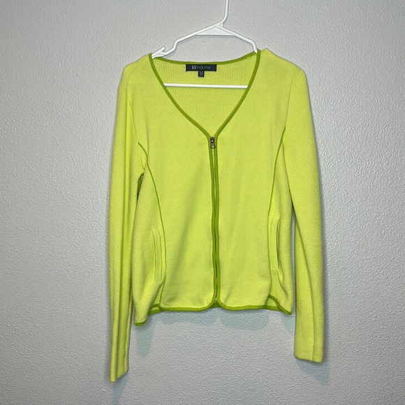 TITLE NINE Lightweight Summer Sweater Size Medium - Picture 1 of 7